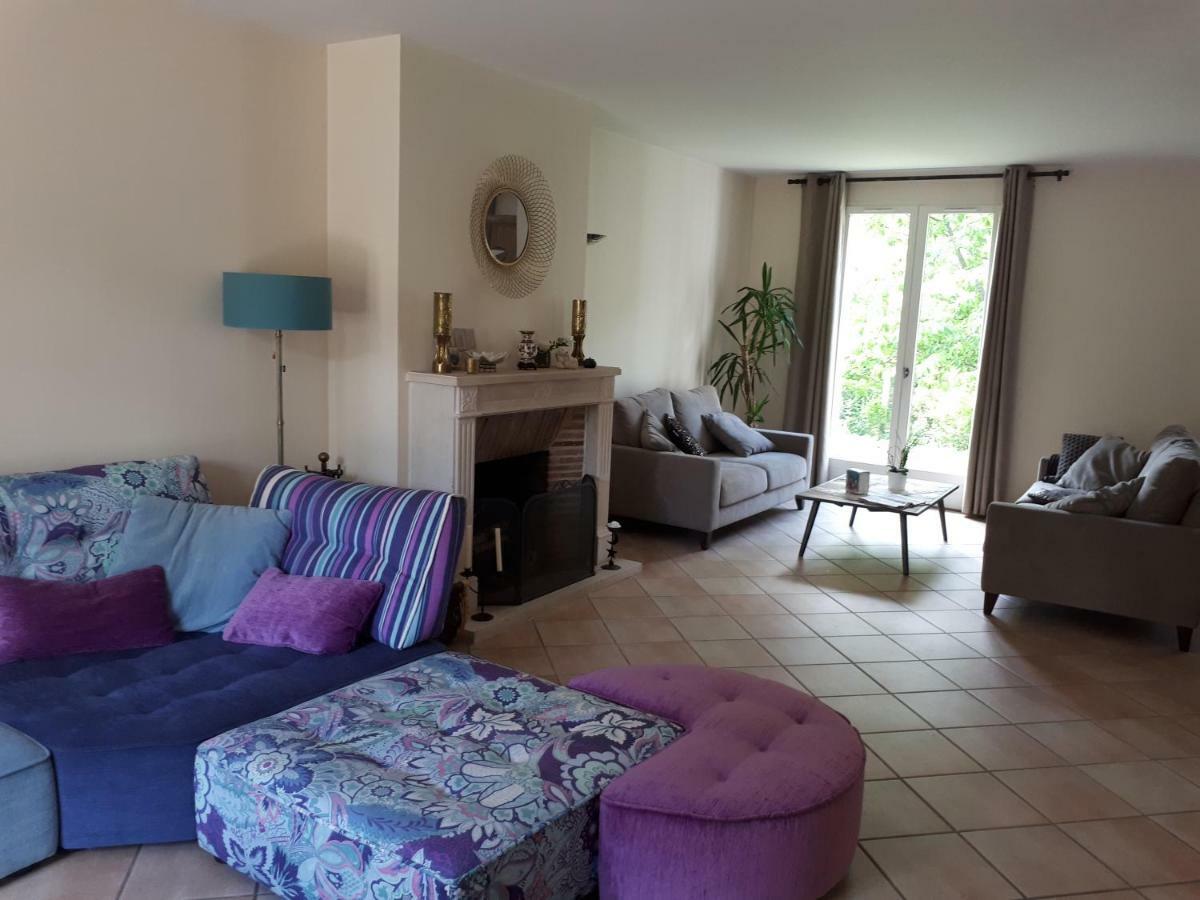 Au Chat Perche Mareil-sur-Mauldre Luaran gambar
