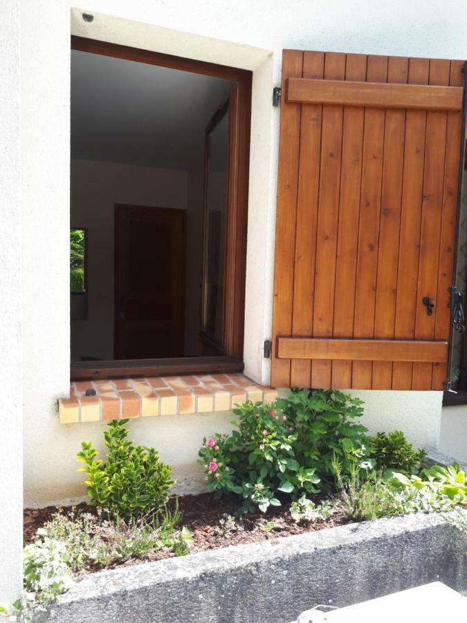 Au Chat Perche Mareil-sur-Mauldre Luaran gambar
